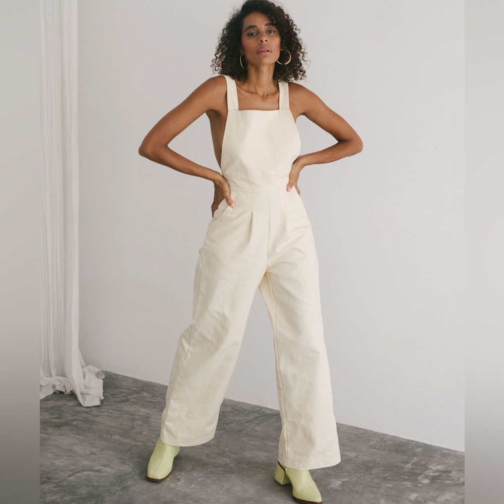 Topshop Cream Sleeveless Jumpsuit Size 8